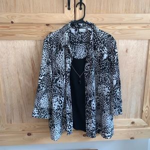 Kim Rogers printed built-in tank top necklace blouse size 3X